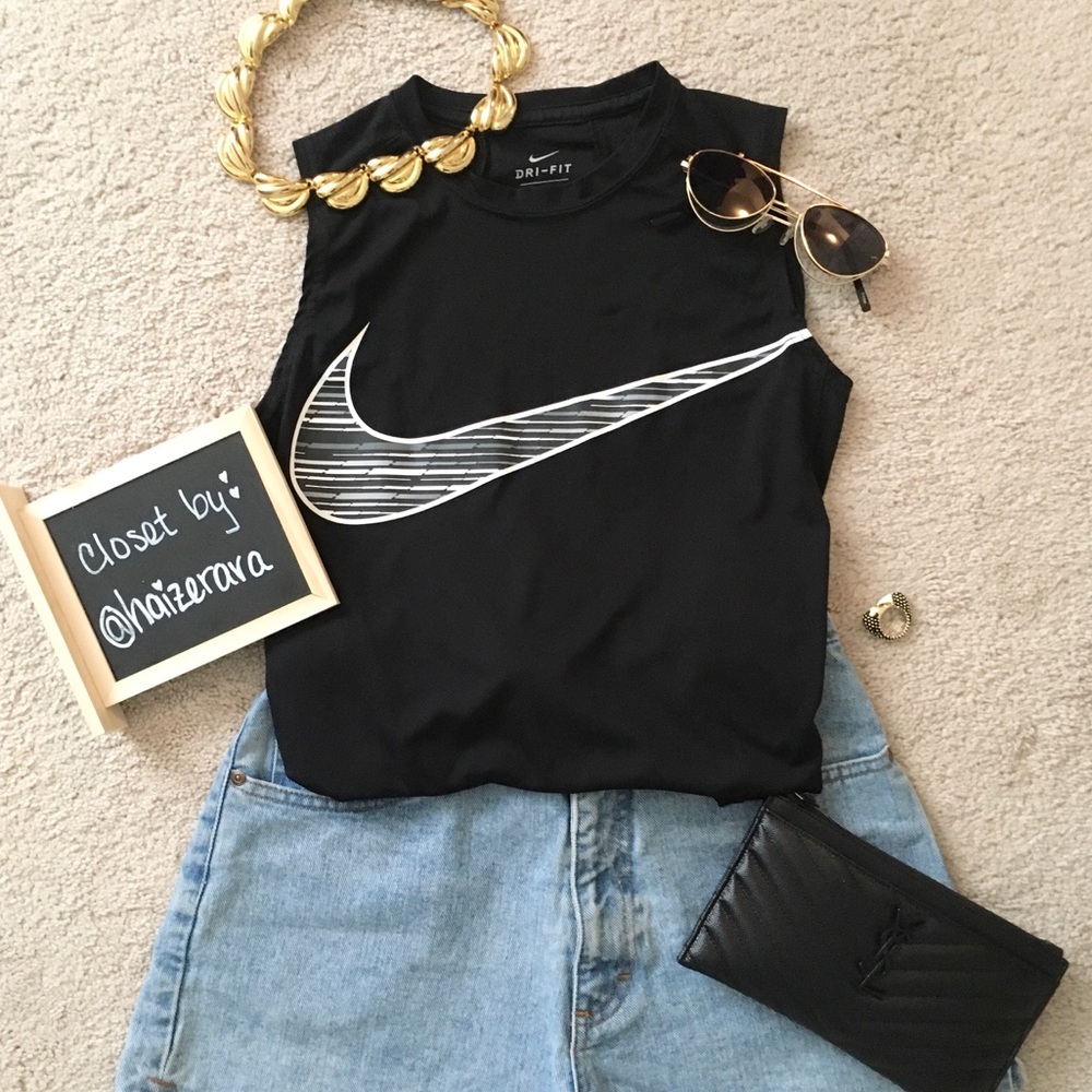 Nike Dri Fit Tank in Black